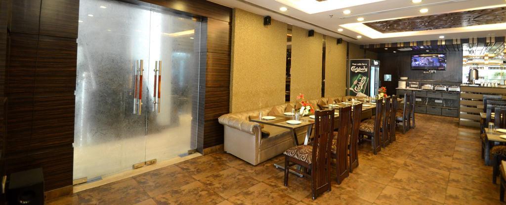 Hotel Metro View Delhi  Eksteriør billede