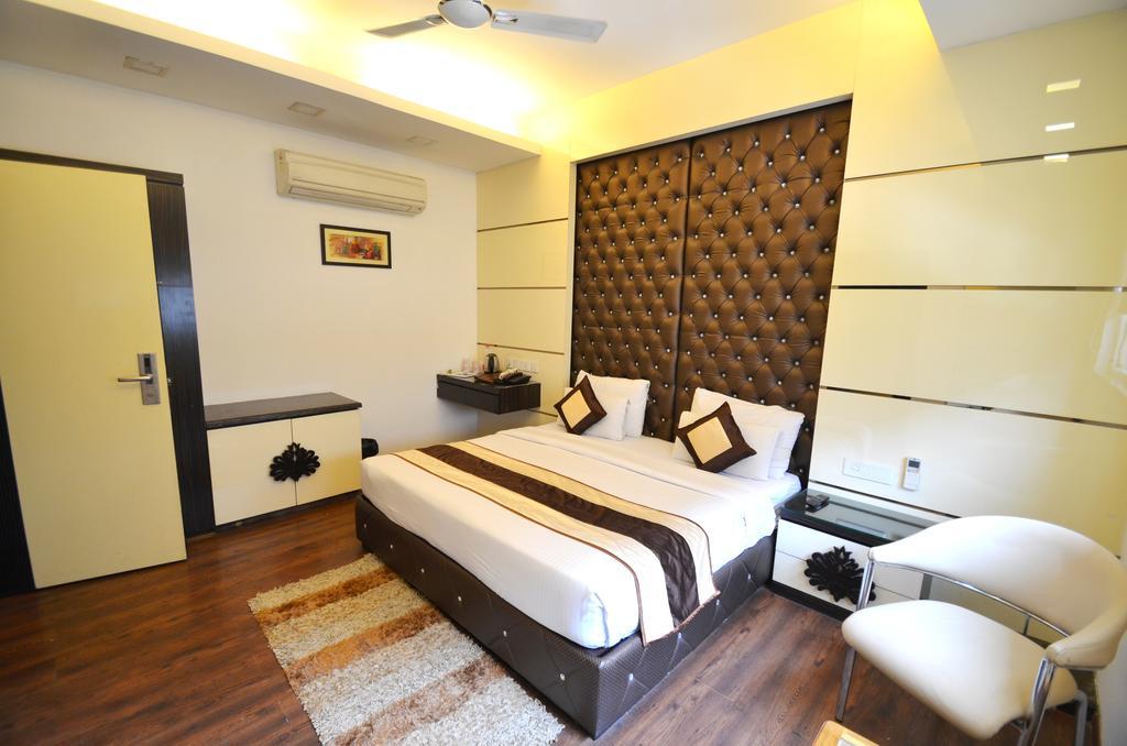 Hotel Metro View Delhi  Eksteriør billede